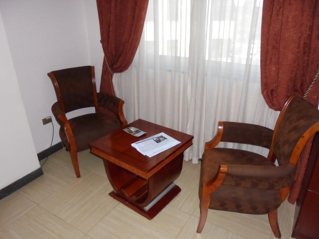 Aphrodite International Hotel Addis Ababa Exterior foto