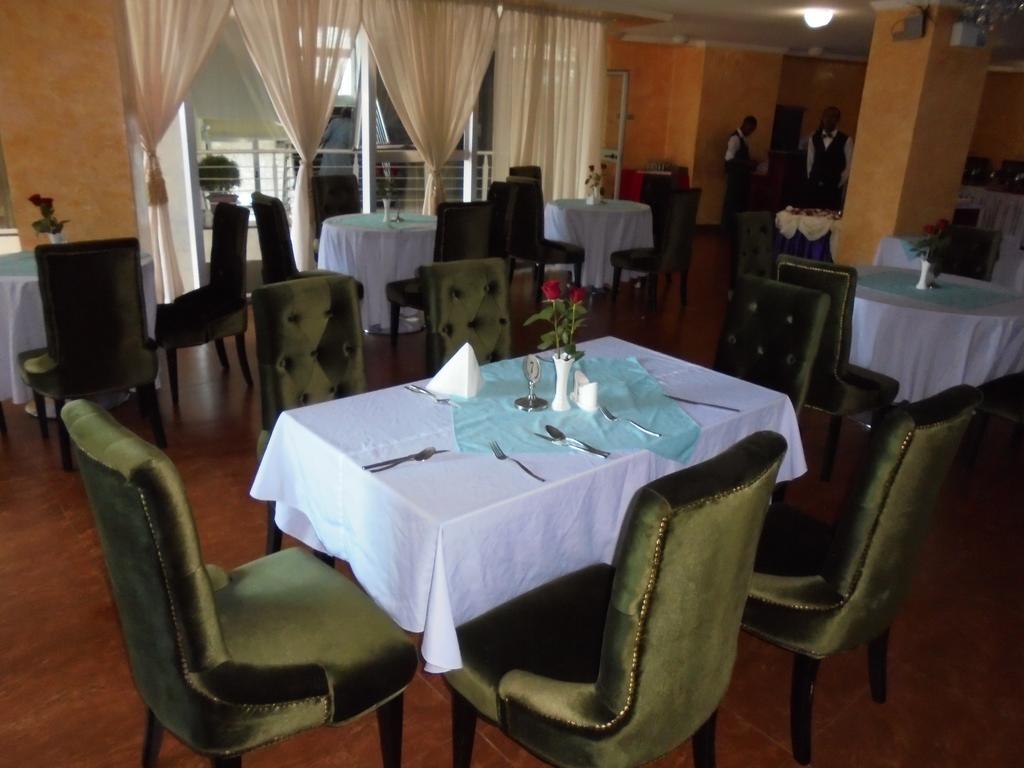 Aphrodite International Hotel Addis Ababa Exterior foto